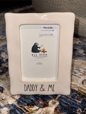 NWT Rae Dunn White Ceramic "Daddy & Me" Photo Picture Frame 4x6 FATHERS DAY